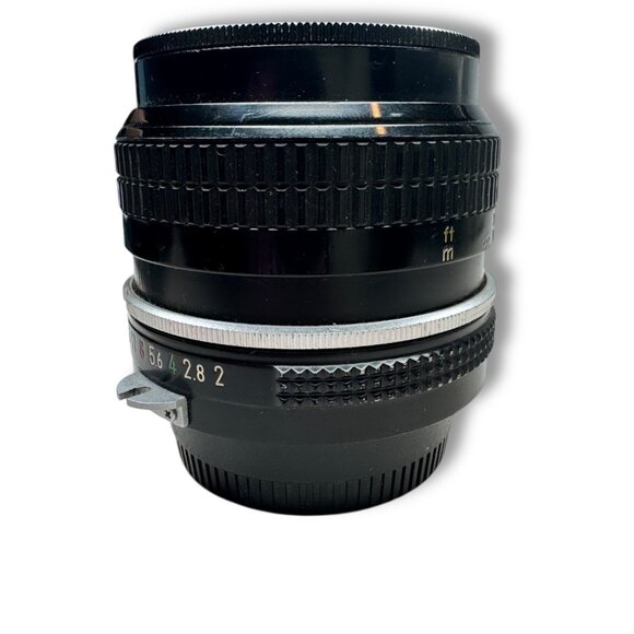 Nikon NIKKOR 50mm f/2 AI Lens Japan w/ Caps Clean Glass Fast Prime - Picture 13 of 13